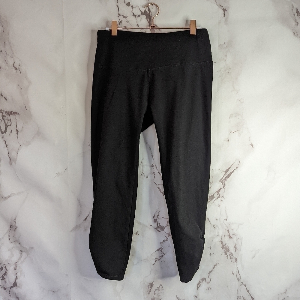 Soft Surroundings Pants Small Black Crop Leggings Ruched Leg Pull On Stretchy